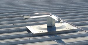 Roof safety tie-off system